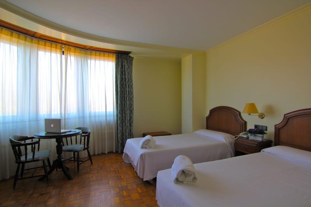 Hotel Almirante Φερόλ Εξωτερικό φωτογραφία