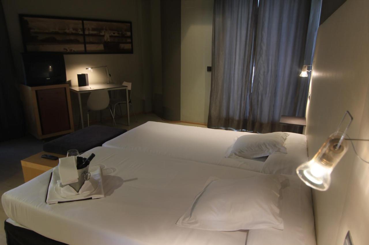 Hotel Almirante Φερόλ Εξωτερικό φωτογραφία